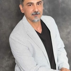 Meet your Posher, Amirhossian